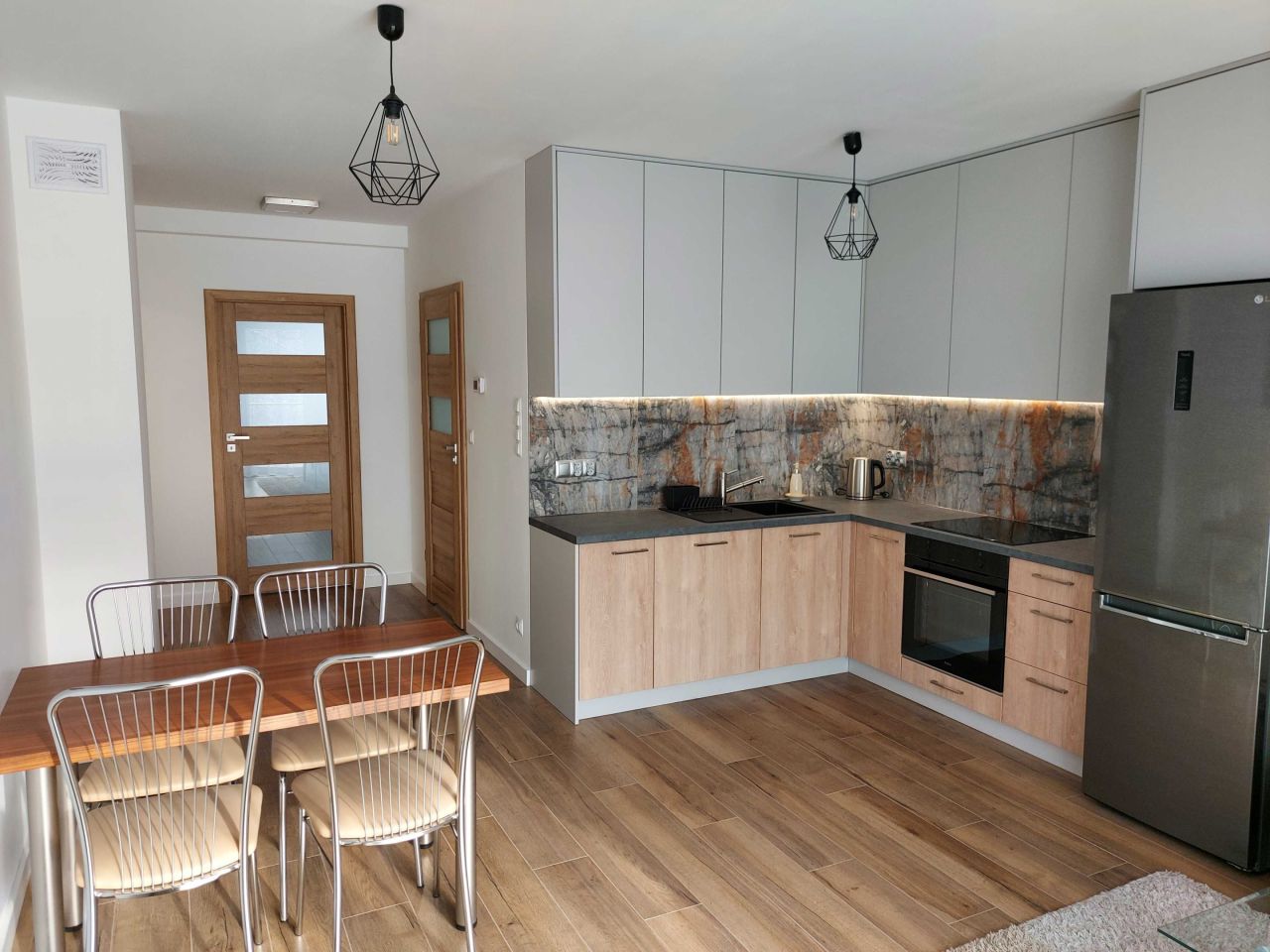 Mieszkanie 3-pokojowe Bochnia, ul. rtm. Witolda Pileckiego. Zdjęcie 3