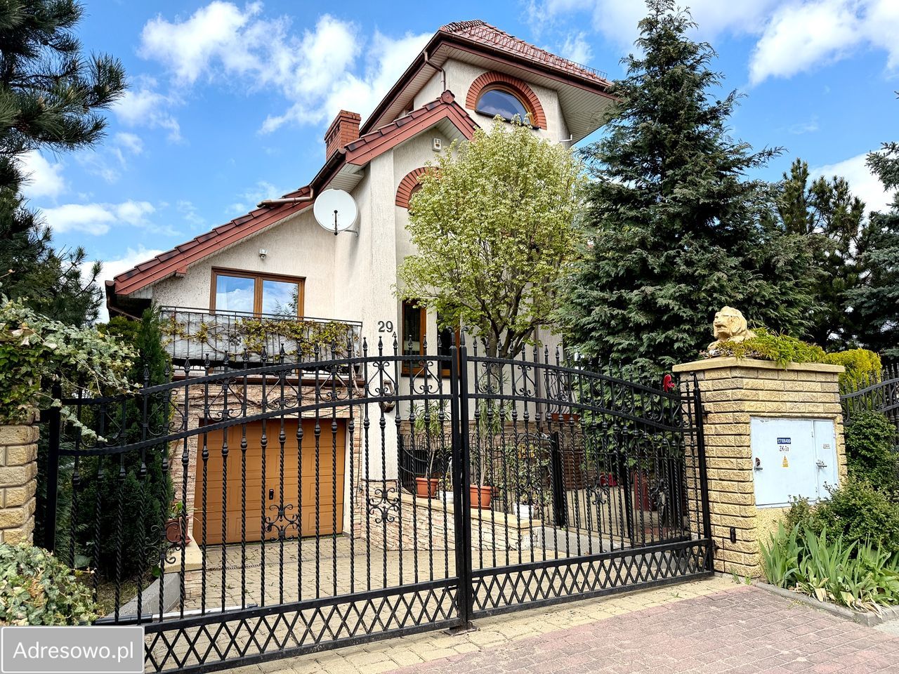 dom wolnostojący, 5 pokoi Płock. Zdjęcie 2