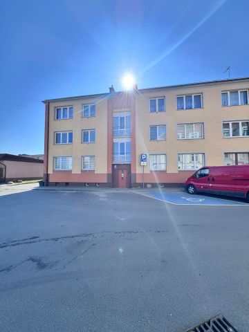 Mieszkanie 2-pokojowe Kamień Pomorski Centrum, ul. Stefana Żeromskiego. Zdjęcie 1
