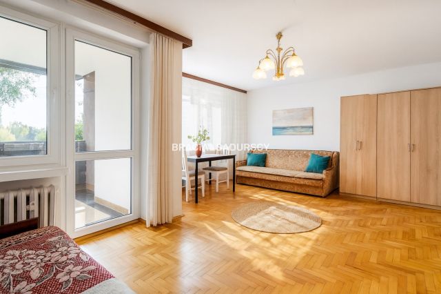 Mieszkanie 3-pokojowe Kraków Nowa Huta, os. Piastów. Zdjęcie 1