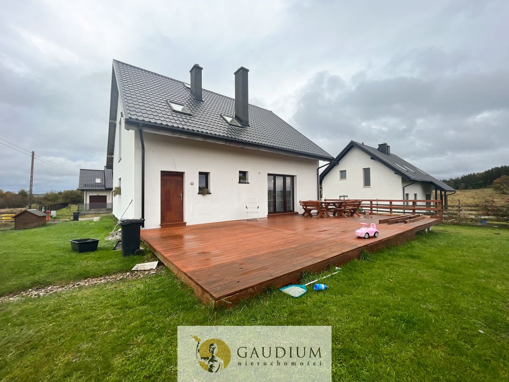 dom wolnostojący, 4 pokoje Kożyczkowo