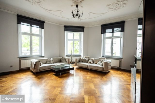 Mieszkanie 2-pokojowe Gliwice Stare Gliwice, ul. Bankowa. Zdjęcie 1