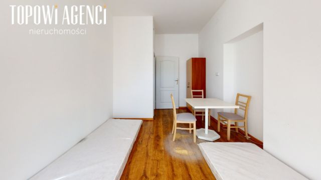 Lokal Stryków, pl. Waleriana Łukasińskiego. Zdjęcie 9