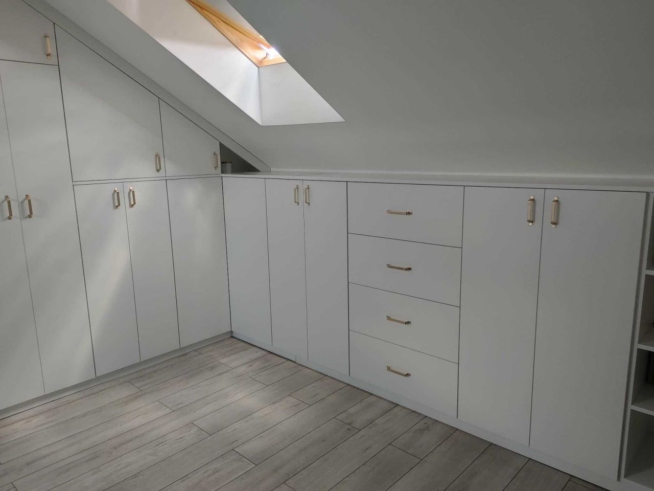 Mieszkanie 3-pokojowe Zaczernie. Zdjęcie 9