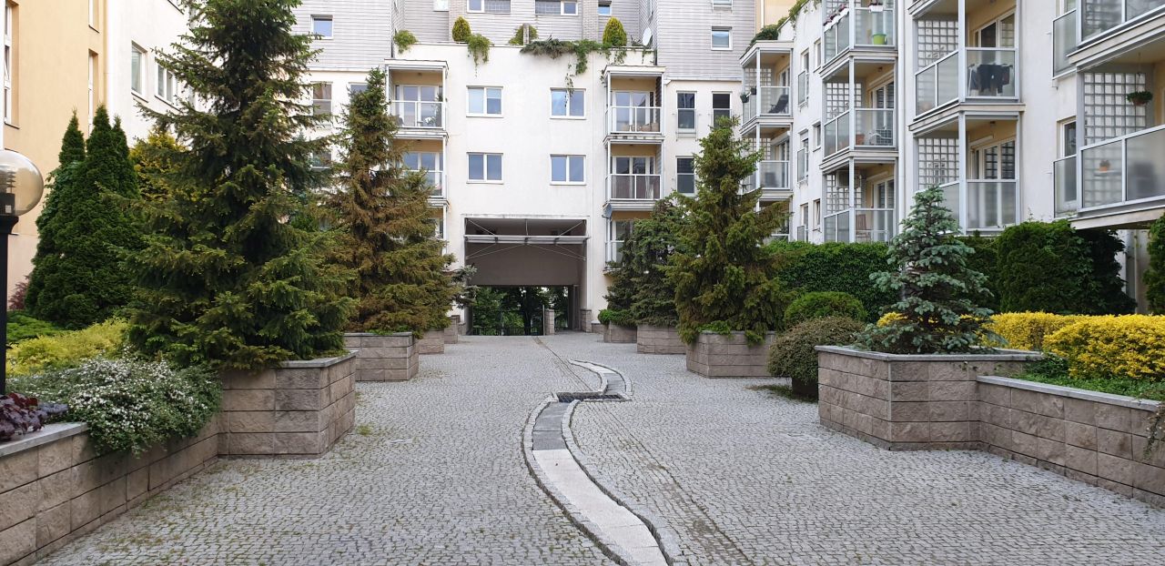 Mieszkanie 3-pokojowe Warszawa Ochota, ul. Białobrzeska