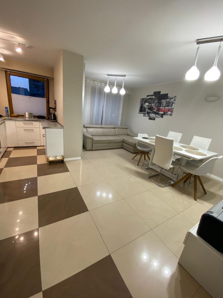 Mieszkanie 3-pokojowe Głowno, ul. Władysława Sikorskiego. Zdjęcie 2