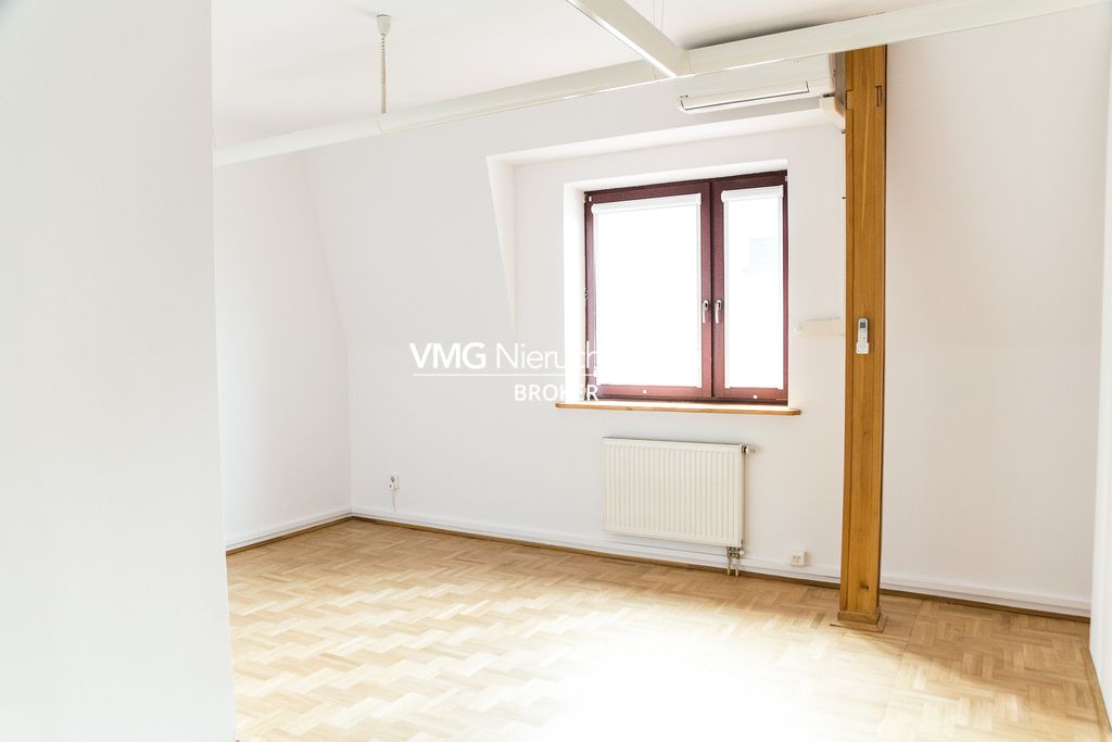 dom wolnostojący, 19 pokoi Warszawa Wawer. Zdjęcie 40