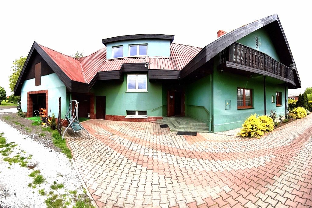 dom wolnostojący, 10 pokoi Czernica. Zdjęcie 1