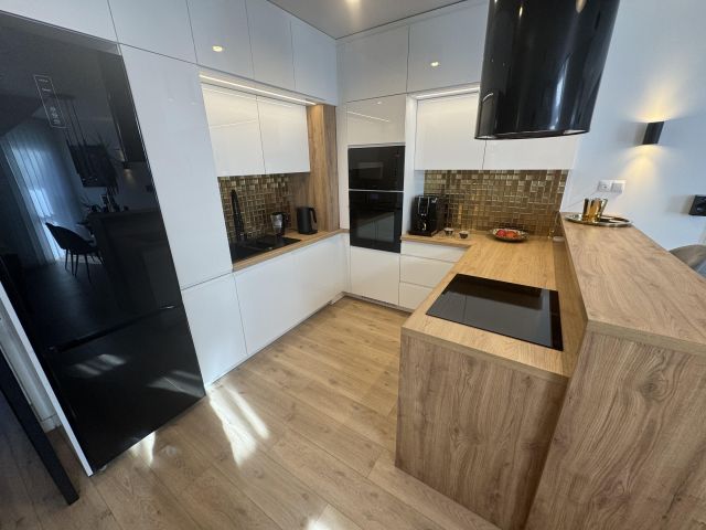 Mieszkanie 6-pokojowe Rzeszów Wilkowyja, ul. Marcina Filipa. Zdjęcie 1