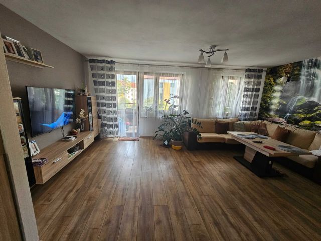 Mieszkanie 4-pokojowe Parczew, ul. Polna. Zdjęcie 1