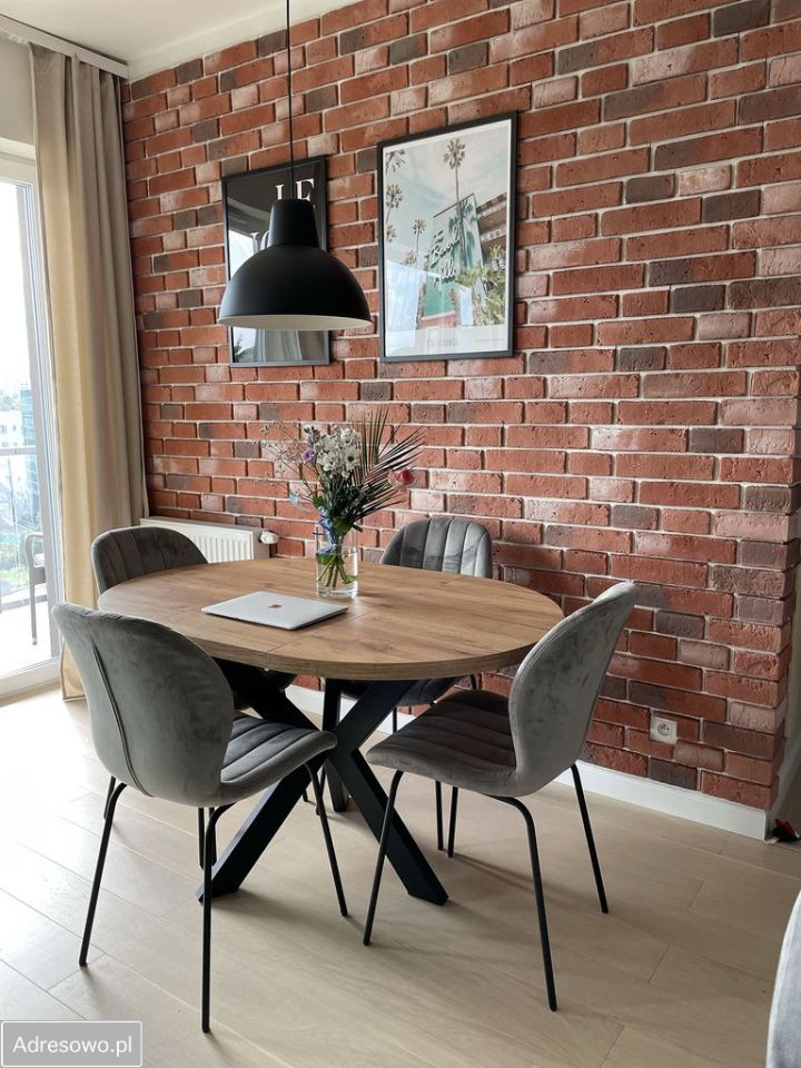 Mieszkanie 4-pokojowe Katowice Muchowiec, ul. gen. Kazimierza Pułaskiego. Zdjęcie 3