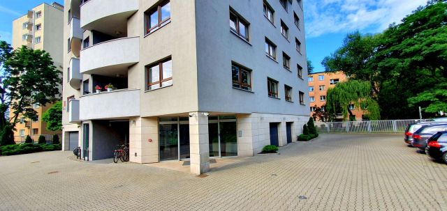 Mieszkanie 3-pokojowe Łódź Bałuty, ul. Organizacji "Wolność i Niezawisłość". Zdjęcie 1