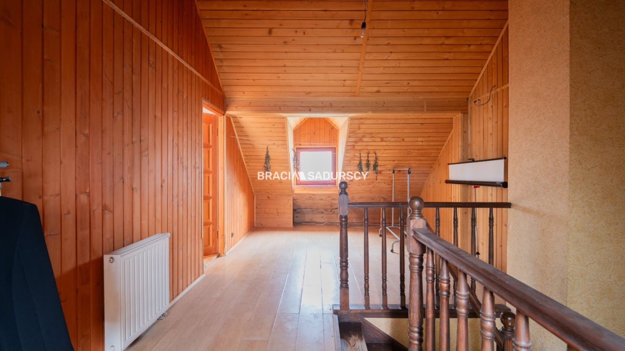 dworek, 4 pokoje Koźmice Wielkie. Zdjęcie 13