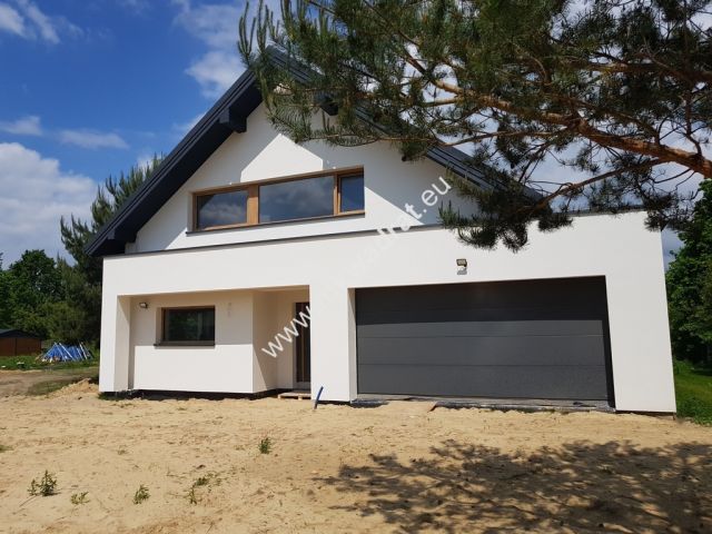 dom wolnostojący, 6 pokoi Terenia. Zdjęcie 3