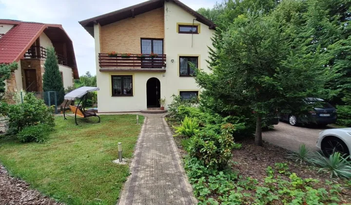 dom wolnostojący, 7 pokoi Szczerców, ul. Praga