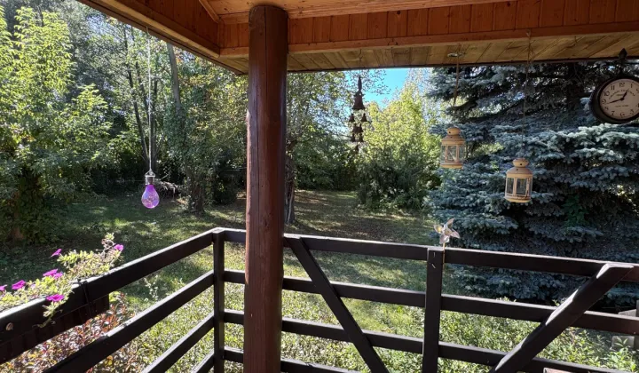 dom wolnostojący, 4 pokoje Jaktorów-Kolonia, ul. Wysockiego