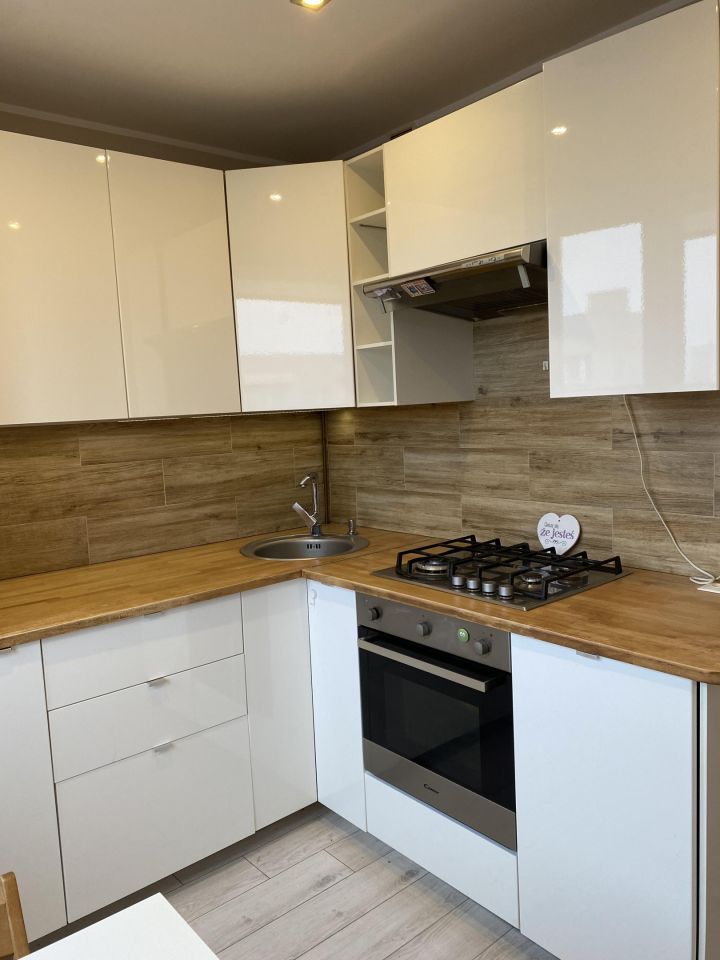 Mieszkanie 3-pokojowe Gliwice Zatorze, ul. Stanisława Witkiewicza. Zdjęcie 3