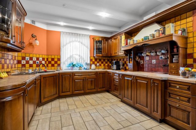 Lokal Piastów, ul. Orła Białego. Zdjęcie 9