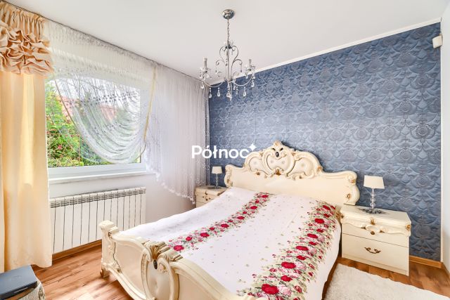 dom wolnostojący, 4 pokoje Radzionków, ul. Jana Kużaja. Zdjęcie 14