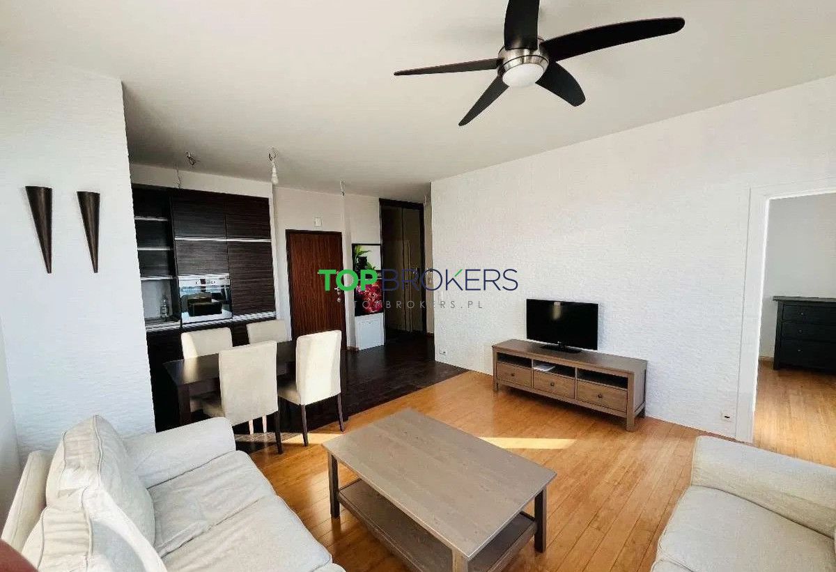 Mieszkanie 2-pokojowe Warszawa Śródmieście, ul. Stawki. Zdjęcie 2