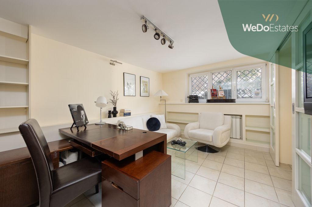 Biuro Warszawa Praga-Południe, ul. Królowej Aldony. Zdjęcie 9