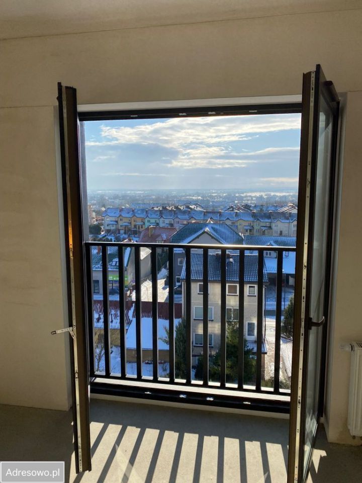 Mieszkanie 4-pokojowe Busko-Zdrój, ul. Władysława Broniewskiego. Zdjęcie 4