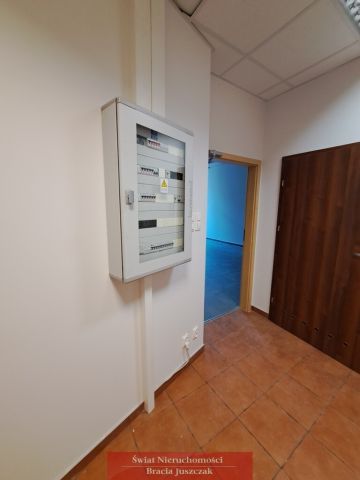 Lokal Wrocław, ul. ks. Konstantego Damrota. Zdjęcie 8