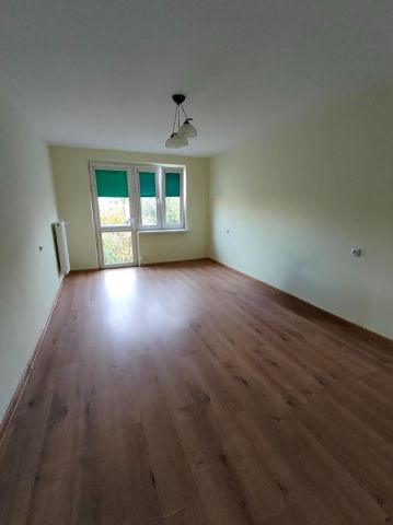 Mieszkanie 2-pokojowe Nowy Sącz Barskie, ul. Władysława Broniewskiego. Zdjęcie 1