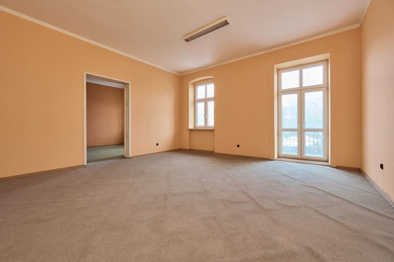 kamienica, 20 pokoi Kalisz Centrum, al. Wolności. Zdjęcie 10