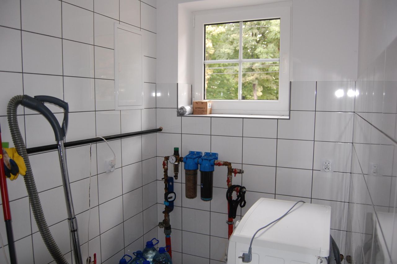 dom wolnostojący, 4 pokoje Mikulice. Zdjęcie 7