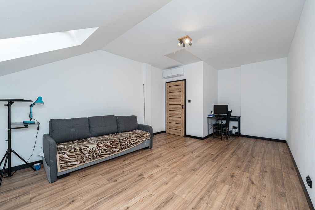 Mieszkanie 6-pokojowe Marki, Akacjowa 19. Zdjęcie 13