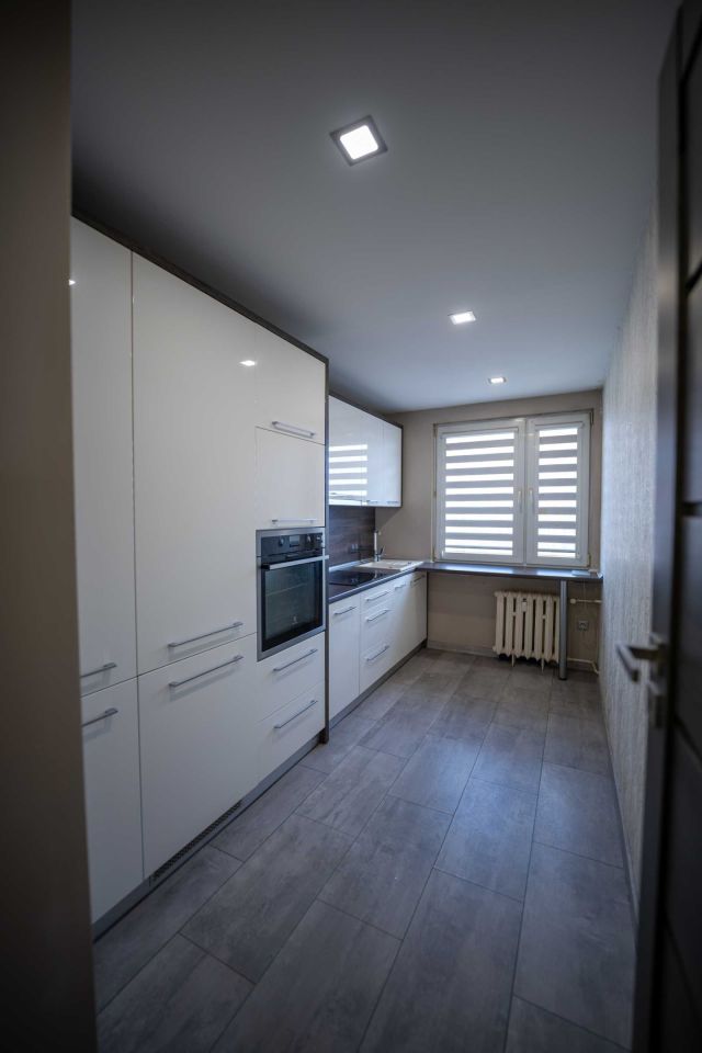 Mieszkanie 3-pokojowe Racibórz Nowe Zagrody, ul. Juliusza Słowackiego. Zdjęcie 2