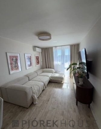 Mieszkanie 3-pokojowe Warszawa Praga-Północ, ul. Tadeusza Korsaka. Zdjęcie 2
