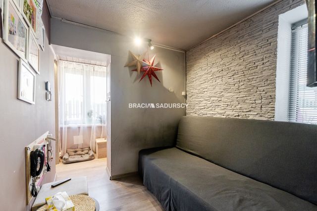 bliźniak, 5 pokoi Libertów, ul. Sportowców. Zdjęcie 21