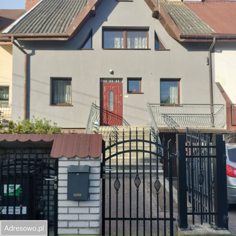 dom szeregowy, 5 pokoi Płock. Zdjęcie 1
