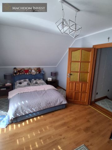 dom wolnostojący, 5 pokoi Podgórz. Zdjęcie 9