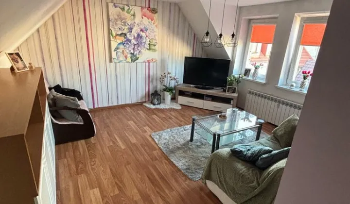 Mieszkanie 3-pokojowe Byczyna, pl. Wolności