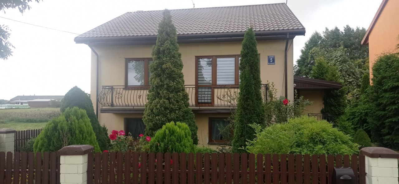 dom wolnostojący, 4 pokoje Radomyśl