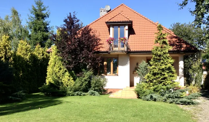 dom wolnostojący, 4 pokoje Klaudyn, ul. Witolda Lutosławskiego