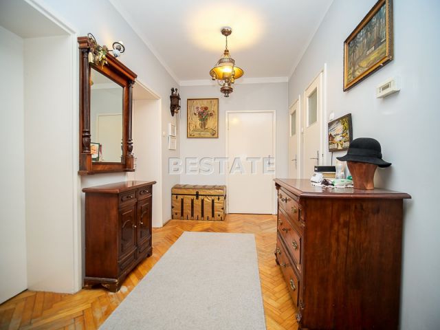 dom wolnostojący, 6 pokoi Tarnów Piaskówka. Zdjęcie 5