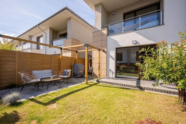 bliźniak, 4 pokoje Bełchatów, ul. Kazimierza Kopeckiego. Zdjęcie 13