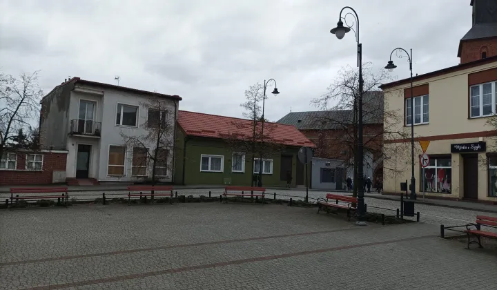 dom wolnostojący, 6 pokoi Lipno, pl. Plac Dekerta