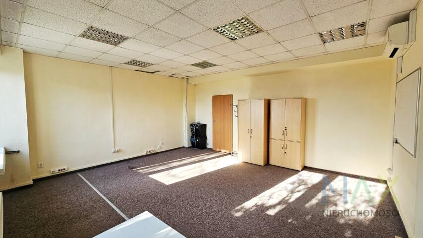 Biuro Kraków Podgórze, ul. płk. Stanisława Dąbka. Zdjęcie 6