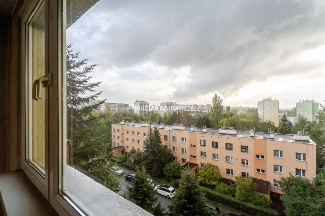 Mieszkanie 3-pokojowe Kraków, ul. Gołaśka. Zdjęcie 18