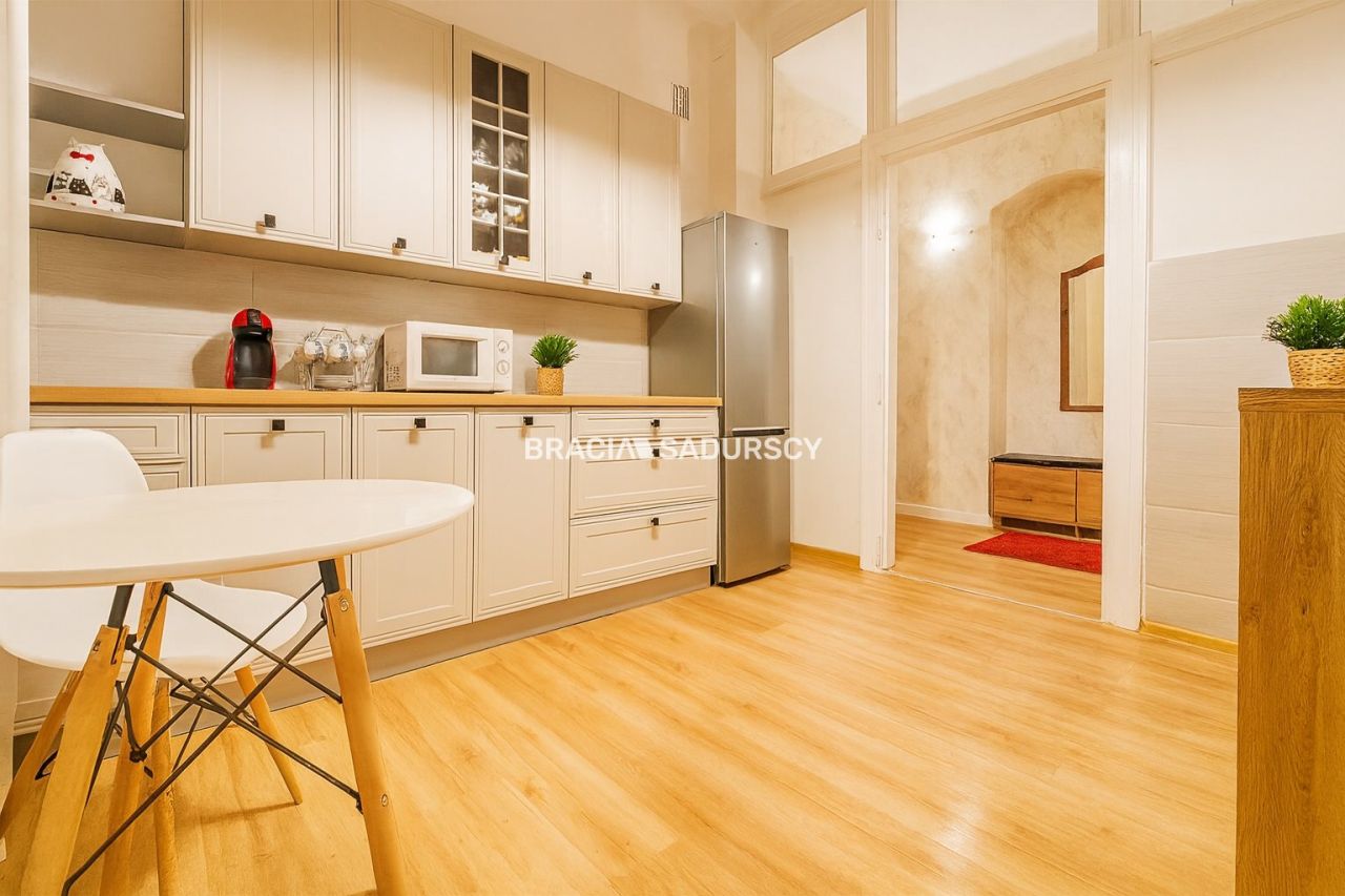 Mieszkanie 2-pokojowe Kraków Stare Miasto, ul. Bosacka. Zdjęcie 9