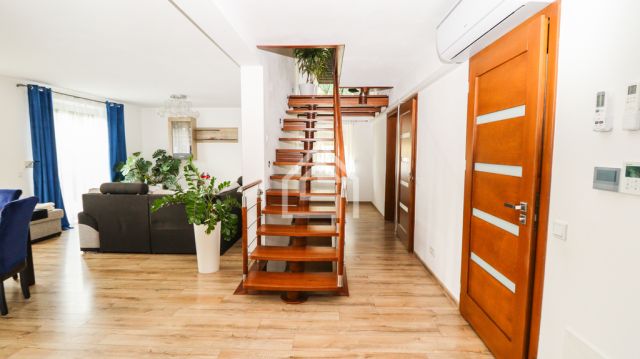 dom wolnostojący, 6 pokoi Gnojnik. Zdjęcie 4