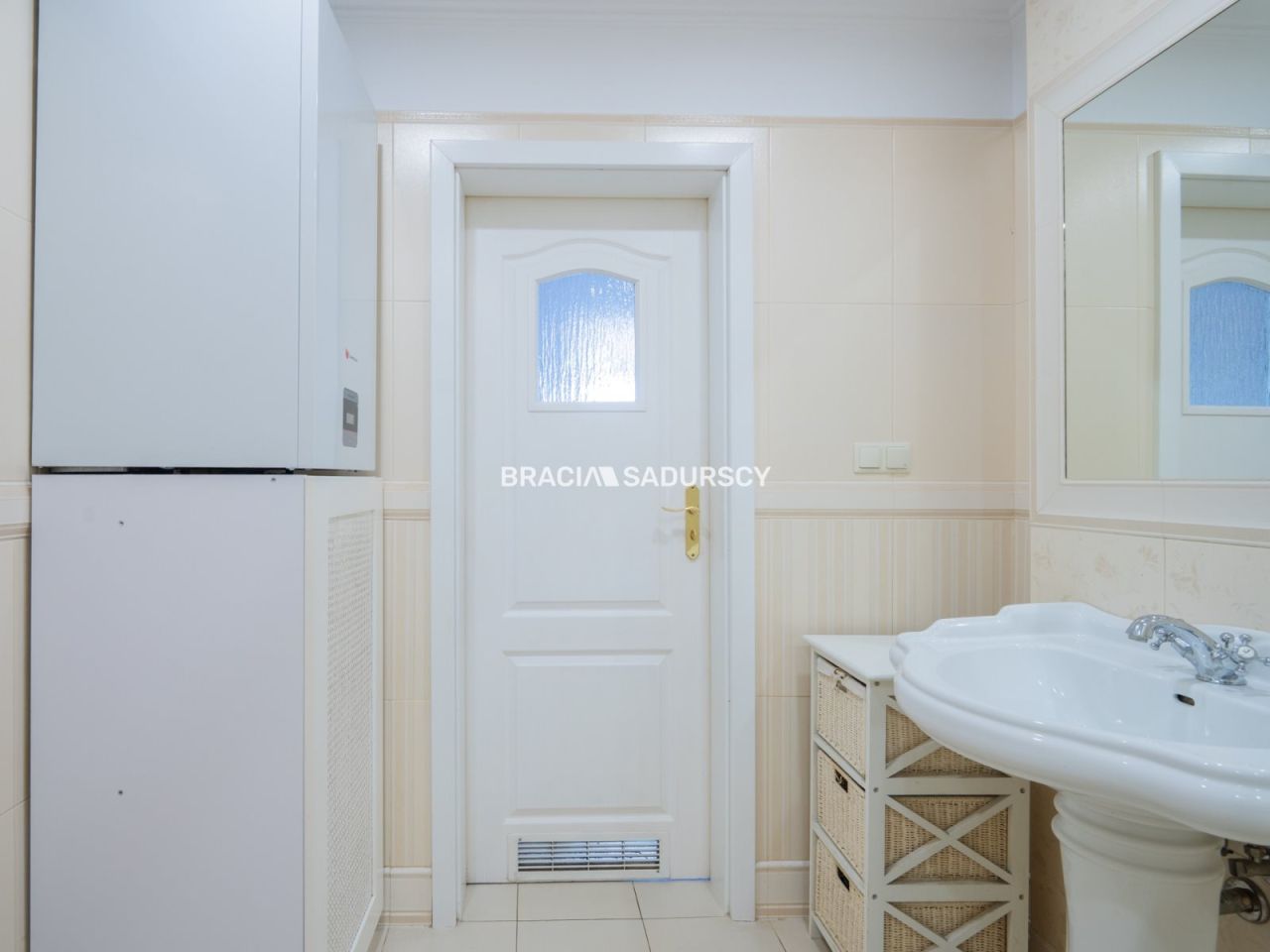 Mieszkanie 4-pokojowe Bochnia, ul. Kolejowa. Zdjęcie 28