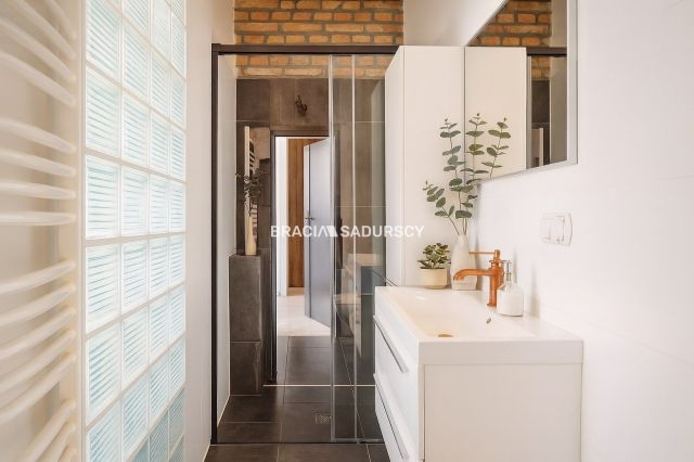 Mieszkanie 2-pokojowe Kraków Stare Miasto, pl. Nowy. Zdjęcie 4