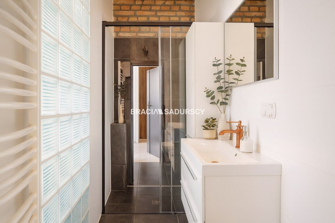 Mieszkanie 2-pokojowe Kraków Stare Miasto, pl. Nowy. Zdjęcie 4