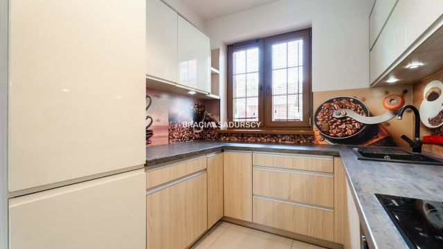 dom szeregowy, 4 pokoje Bibice, ul. Leśna. Zdjęcie 4